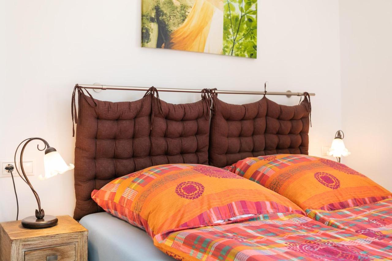 Apartment Henri Ел Кампело Екстериор снимка